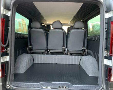 Белый Рено Трафик, объемом двигателя 1.6 л и пробегом 246 тыс. км за 17955 $, фото 11 на Automoto.ua