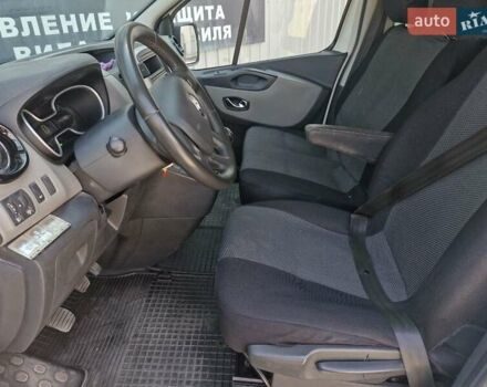 Білий Рено Трафік, об'ємом двигуна 1.6 л та пробігом 122 тис. км за 14499 $, фото 13 на Automoto.ua