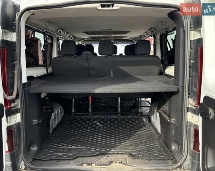 Білий Рено Трафік, об'ємом двигуна 1.6 л та пробігом 195 тис. км за 21300 $, фото 8 на Automoto.ua