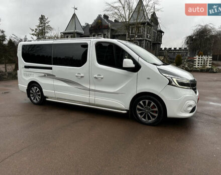 Белый Рено Трафик, объемом двигателя 2 л и пробегом 231 тыс. км за 25700 $, фото 17 на Automoto.ua
