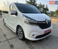 Белый Рено Трафик, объемом двигателя 2 л и пробегом 230 тыс. км за 25400 $, фото 1 на Automoto.ua