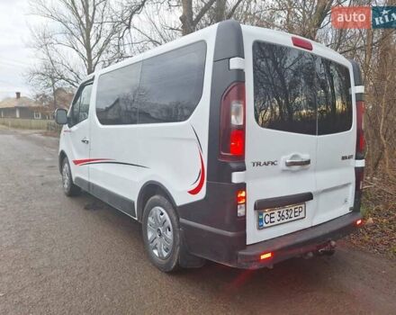 Белый Рено Трафик, объемом двигателя 1.6 л и пробегом 277 тыс. км за 16495 $, фото 5 на Automoto.ua