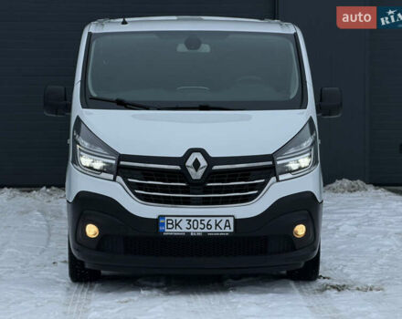 Білий Рено Трафік, об'ємом двигуна 2 л та пробігом 175 тис. км за 19700 $, фото 3 на Automoto.ua