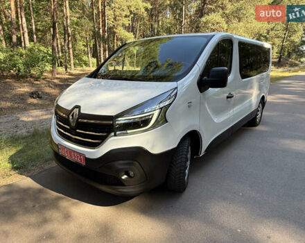 Белый Рено Трафик, объемом двигателя 2 л и пробегом 225 тыс. км за 27800 $, фото 49 на Automoto.ua