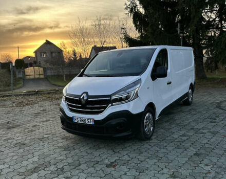 Белый Рено Трафик, объемом двигателя 2 л и пробегом 140 тыс. км за 18700 $, фото 4 на Automoto.ua