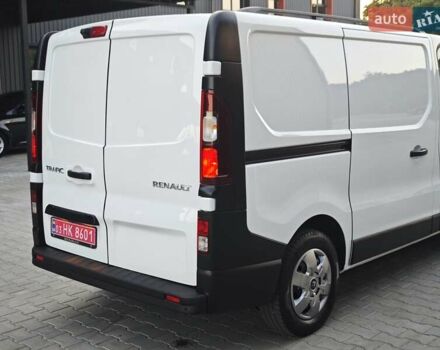 Белый Рено Трафик, объемом двигателя 2 л и пробегом 163 тыс. км за 16300 $, фото 15 на Automoto.ua