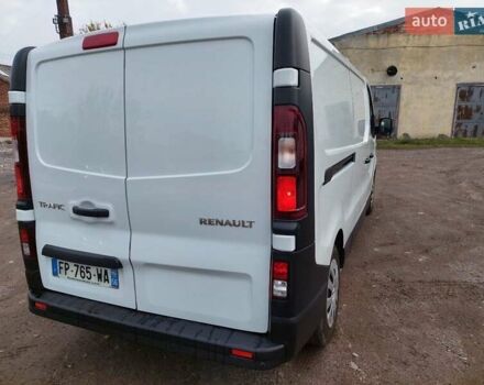 Белый Рено Трафик, объемом двигателя 2 л и пробегом 157 тыс. км за 17200 $, фото 10 на Automoto.ua