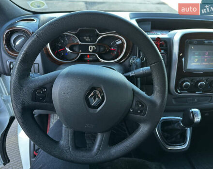 Білий Рено Трафік, об'ємом двигуна 2 л та пробігом 230 тис. км за 25500 $, фото 47 на Automoto.ua