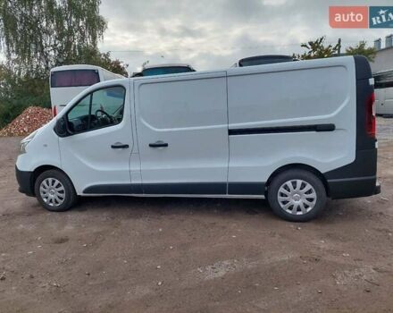 Белый Рено Трафик, объемом двигателя 2 л и пробегом 157 тыс. км за 17200 $, фото 5 на Automoto.ua