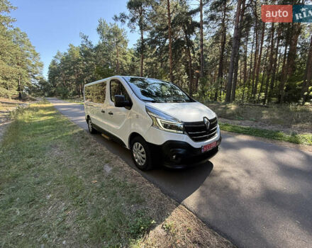 Белый Рено Трафик, объемом двигателя 2 л и пробегом 225 тыс. км за 27800 $, фото 58 на Automoto.ua