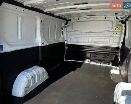 Белый Рено Трафик, объемом двигателя 2 л и пробегом 167 тыс. км за 16800 $, фото 36 на Automoto.ua