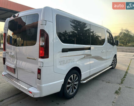 Білий Рено Трафік, об'ємом двигуна 2 л та пробігом 230 тис. км за 25500 $, фото 7 на Automoto.ua