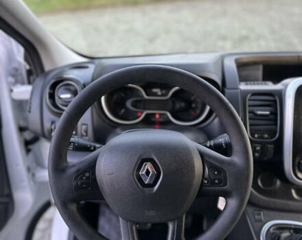 Белый Рено Трафик, объемом двигателя 2 л и пробегом 140 тыс. км за 18700 $, фото 23 на Automoto.ua