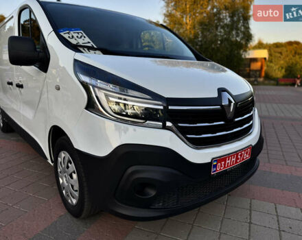 Белый Рено Трафик, объемом двигателя 2 л и пробегом 91 тыс. км за 20800 $, фото 7 на Automoto.ua