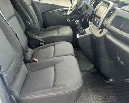 Білий Рено Трафік, об'ємом двигуна 2 л та пробігом 203 тис. км за 28000 $, фото 24 на Automoto.ua