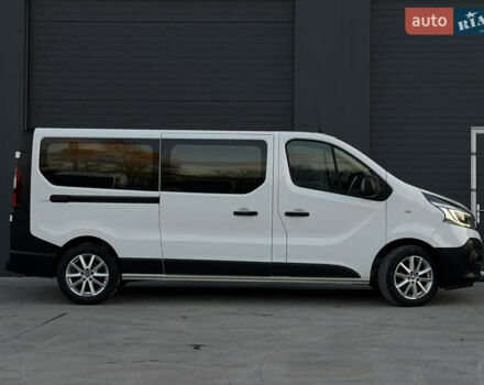 Белый Рено Трафик, объемом двигателя 2 л и пробегом 250 тыс. км за 20999 $, фото 54 на Automoto.ua