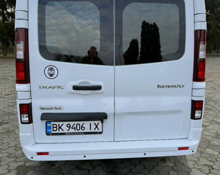Белый Рено Трафик, объемом двигателя 2 л и пробегом 261 тыс. км за 22000 $, фото 7 на Automoto.ua