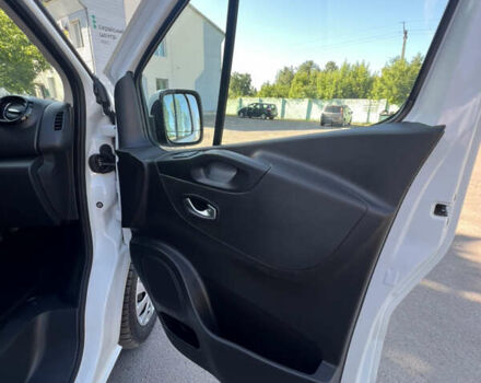 Белый Рено Трафик, объемом двигателя 0 л и пробегом 261 тыс. км за 17800 $, фото 28 на Automoto.ua