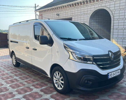 Белый Рено Трафик, объемом двигателя 2 л и пробегом 206 тыс. км за 18300 $, фото 1 на Automoto.ua