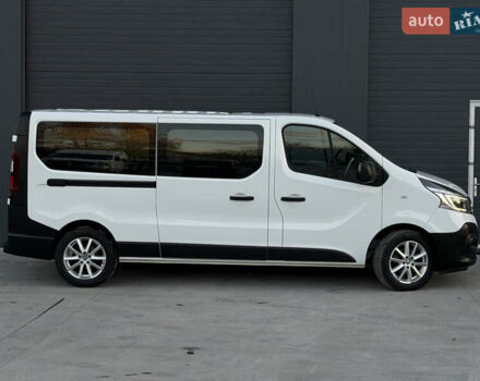Белый Рено Трафик, объемом двигателя 2 л и пробегом 250 тыс. км за 20999 $, фото 53 на Automoto.ua