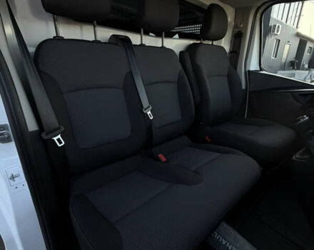 Белый Рено Трафик, объемом двигателя 2 л и пробегом 109 тыс. км за 16200 $, фото 59 на Automoto.ua