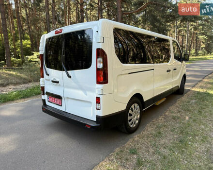 Белый Рено Трафик, объемом двигателя 2 л и пробегом 225 тыс. км за 27800 $, фото 53 на Automoto.ua