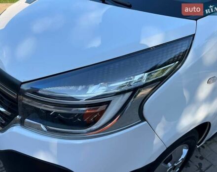 Белый Рено Трафик, объемом двигателя 2 л и пробегом 264 тыс. км за 15900 $, фото 5 на Automoto.ua