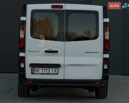 Белый Рено Трафик, объемом двигателя 2 л и пробегом 250 тыс. км за 20999 $, фото 27 на Automoto.ua
