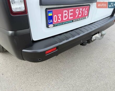 Белый Рено Трафик, объемом двигателя 2 л и пробегом 162 тыс. км за 17900 $, фото 11 на Automoto.ua