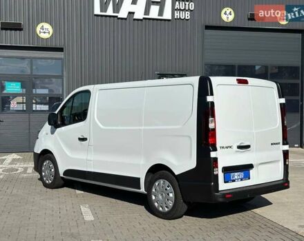 Белый Рено Трафик, объемом двигателя 2 л и пробегом 167 тыс. км за 16800 $, фото 4 на Automoto.ua