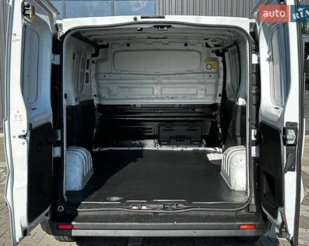 Белый Рено Трафик, объемом двигателя 2 л и пробегом 167 тыс. км за 16800 $, фото 37 на Automoto.ua