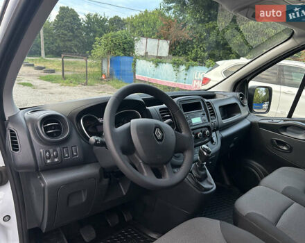 Белый Рено Трафик, объемом двигателя 2 л и пробегом 190 тыс. км за 16900 $, фото 15 на Automoto.ua