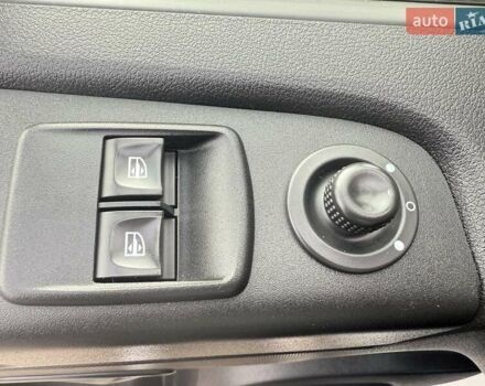 Белый Рено Трафик, объемом двигателя 2 л и пробегом 162 тыс. км за 17900 $, фото 34 на Automoto.ua