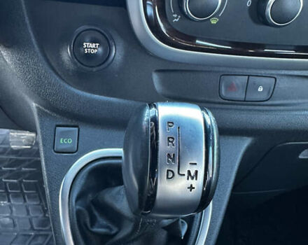 Білий Рено Трафік, об'ємом двигуна 2 л та пробігом 230 тис. км за 25500 $, фото 48 на Automoto.ua