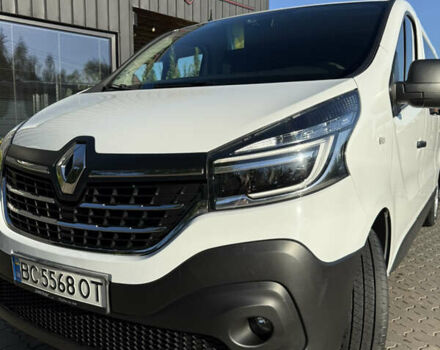 Білий Рено Трафік, об'ємом двигуна 2 л та пробігом 120 тис. км за 19400 $, фото 1 на Automoto.ua