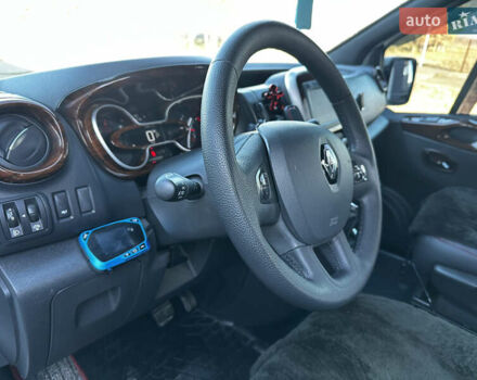 Білий Рено Трафік, об'ємом двигуна 2 л та пробігом 230 тис. км за 25500 $, фото 49 на Automoto.ua