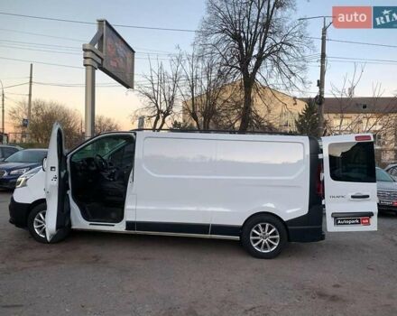 Белый Рено Трафик, объемом двигателя 2 л и пробегом 207 тыс. км за 18790 $, фото 16 на Automoto.ua