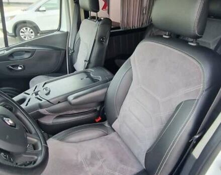 Білий Рено Трафік, об'ємом двигуна 2 л та пробігом 240 тис. км за 20999 $, фото 22 на Automoto.ua