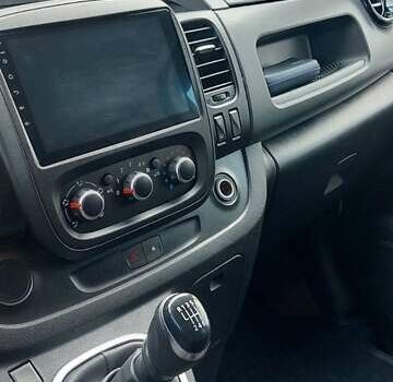 Белый Рено Трафик, объемом двигателя 2 л и пробегом 90 тыс. км за 26800 $, фото 26 на Automoto.ua