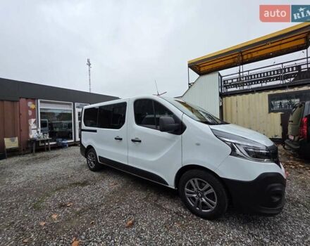 Белый Рено Трафик, объемом двигателя 2 л и пробегом 177 тыс. км за 24500 $, фото 7 на Automoto.ua