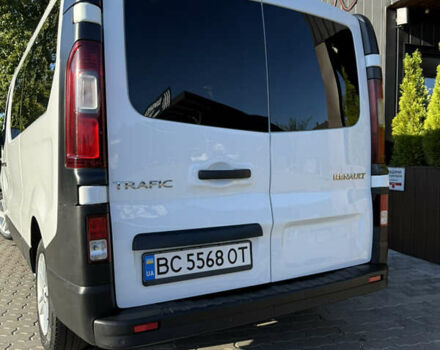 Білий Рено Трафік, об'ємом двигуна 2 л та пробігом 120 тис. км за 19400 $, фото 5 на Automoto.ua