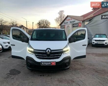 Белый Рено Трафик, объемом двигателя 2 л и пробегом 207 тыс. км за 18790 $, фото 17 на Automoto.ua