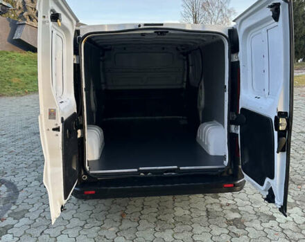 Белый Рено Трафик, объемом двигателя 2 л и пробегом 140 тыс. км за 18700 $, фото 13 на Automoto.ua