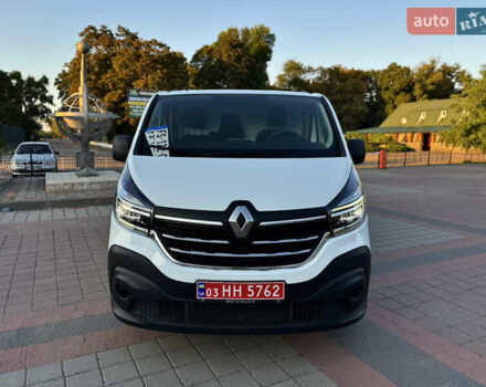 Белый Рено Трафик, объемом двигателя 2 л и пробегом 91 тыс. км за 20800 $, фото 3 на Automoto.ua