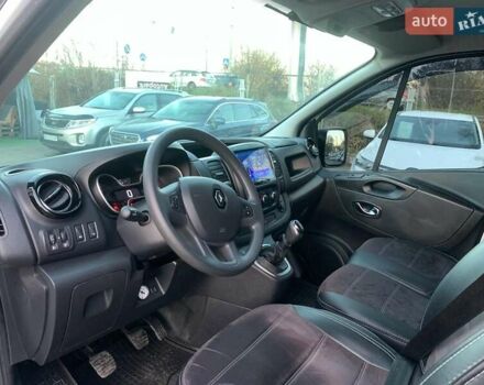 Белый Рено Трафик, объемом двигателя 2 л и пробегом 207 тыс. км за 18790 $, фото 9 на Automoto.ua