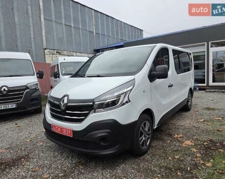 Белый Рено Трафик, объемом двигателя 2 л и пробегом 177 тыс. км за 24500 $, фото 4 на Automoto.ua