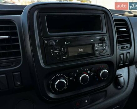 Белый Рено Трафик, объемом двигателя 2 л и пробегом 167 тыс. км за 16800 $, фото 32 на Automoto.ua