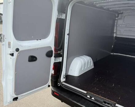 Белый Рено Трафик, объемом двигателя 2 л и пробегом 162 тыс. км за 17900 $, фото 14 на Automoto.ua