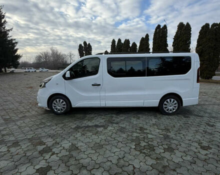 Белый Рено Трафик, объемом двигателя 2 л и пробегом 261 тыс. км за 22000 $, фото 3 на Automoto.ua
