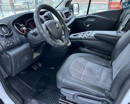 Білий Рено Трафік, об'ємом двигуна 2 л та пробігом 97 тис. км за 26500 $, фото 30 на Automoto.ua